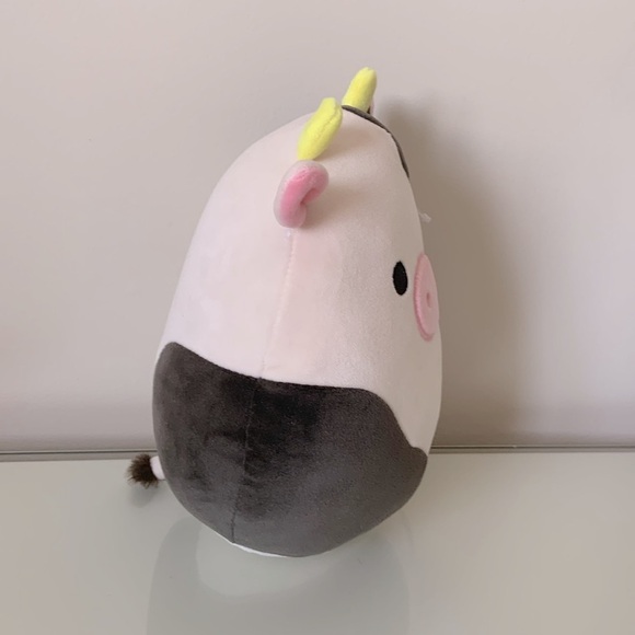 Conner the cow NWT Squishmallow 8in Plush flower cow plushy stuffed animal - Picture 3 of 8